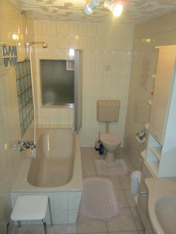 Haus Am Bach Arnsfeld Apartment ห้อง รูปภาพ